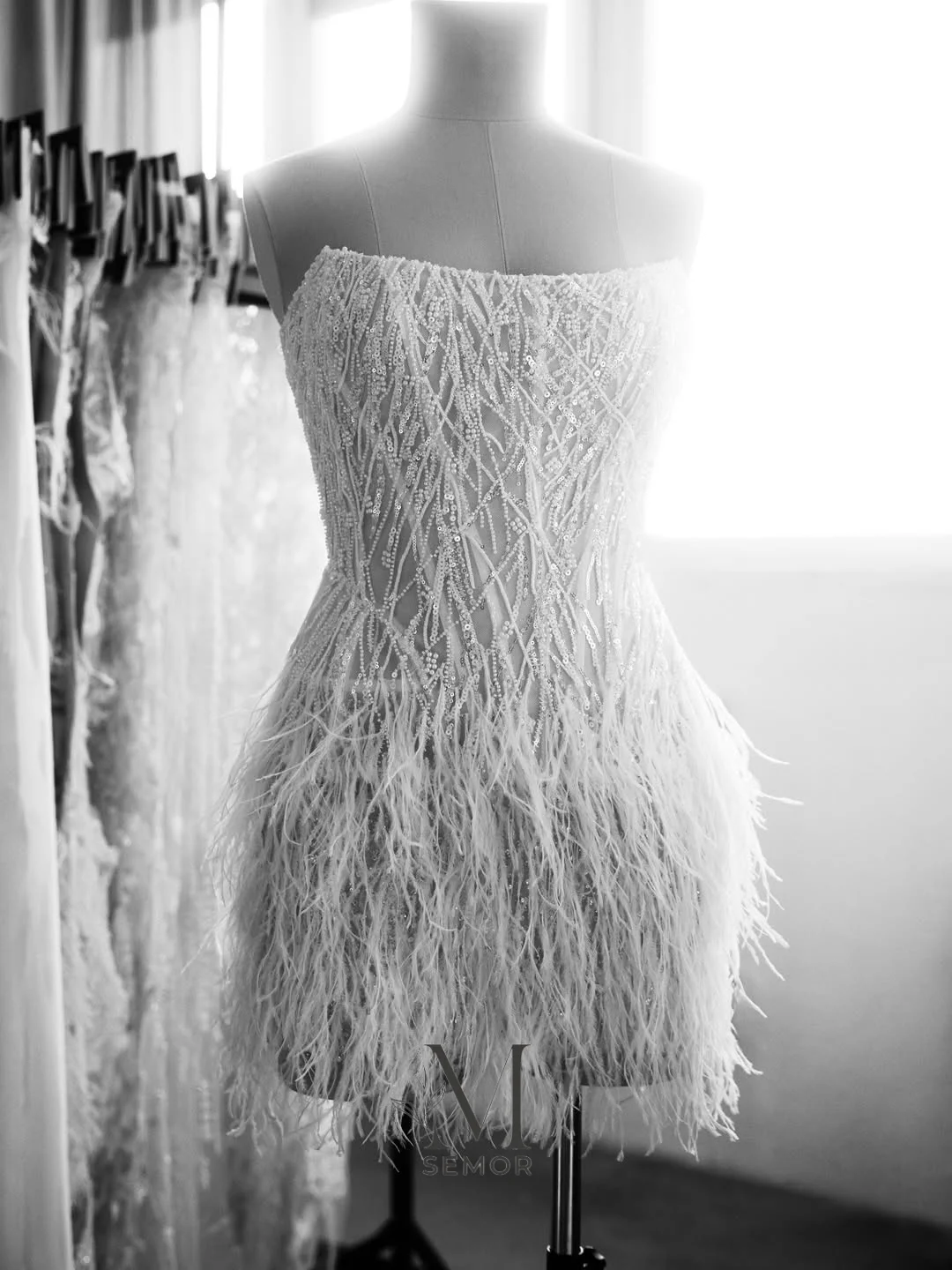Semor Exquisite Short Wedding Dress Sparkly Customized Strapless Tassel Feather Bridal Gown New Arrival Vestidos De Novia 2026 view 3