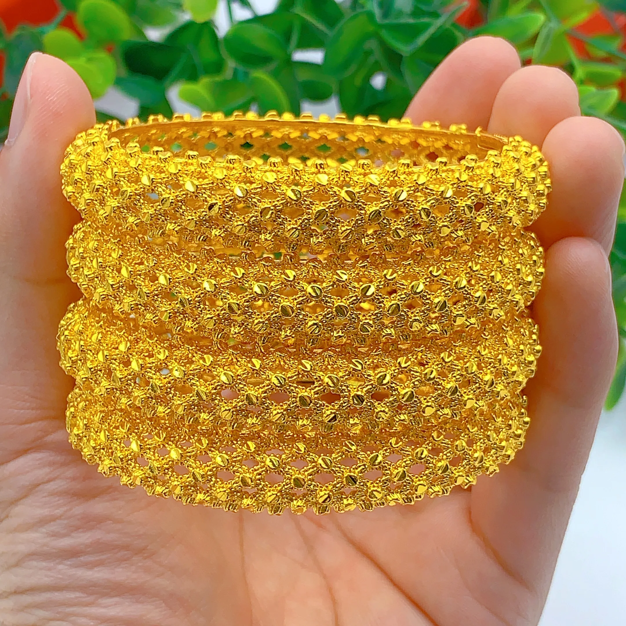 New Middle Eastern Gold Color Bangles For Women Indian Dubai Nigerian Wedding Luxury Hand Jewelry Party Gifts