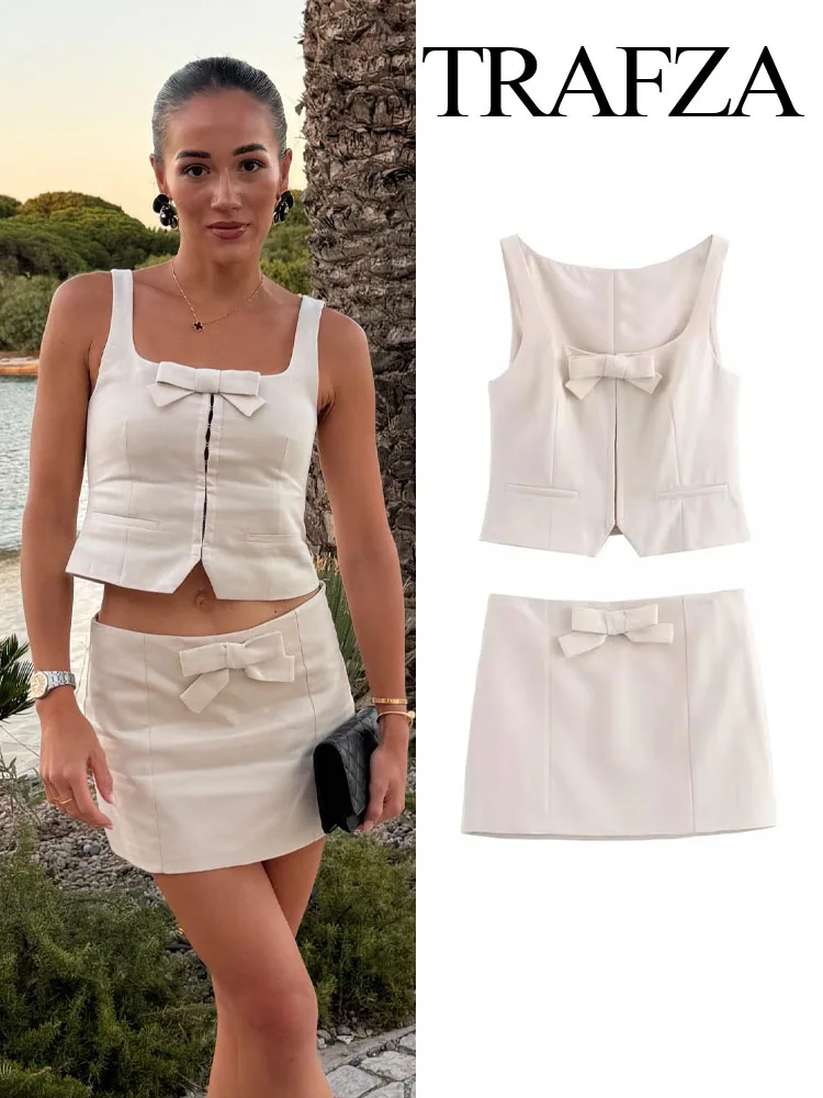 

TRAFZA Women Fashion Suits Solid Square Collar Sleeveless Single-Breasted Short Tops+Mid-Rise Side Zipper Mini Skirts Female Set