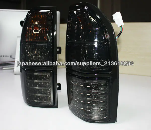 Dla TOYOTA Prado FJ90 LC90 Lampa tylna LED 1998-2003 Rok Dym