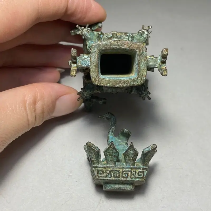 Bronze Crane Lotus Square Vessel Chinese Ancient Style Ritual Object Decorative Collectible