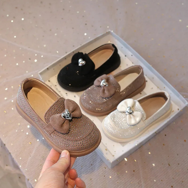 Girls Casual Shoes for Medium Big Kids Fashion Bow-know with Heart Princess Sweet Bling Rivets Sweet Children Loafers Slip-on