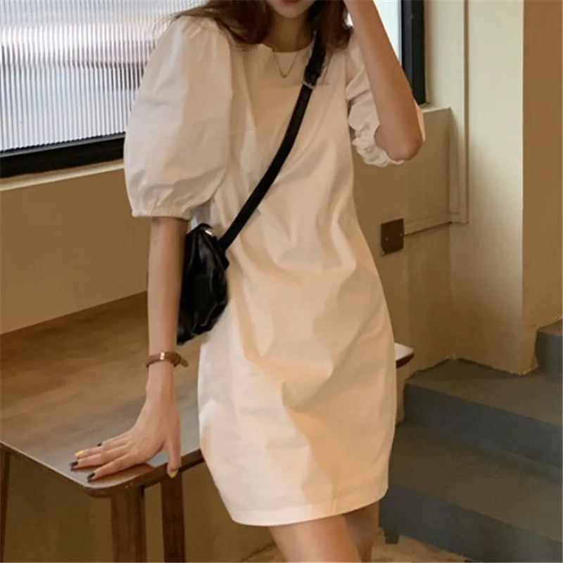 

Summer Solid Mini Dress Women Elegant Short Puff Sleeve Casual Sundress Korean O Neck Loose Pleated Elegant Holiday Vestidos 원피스