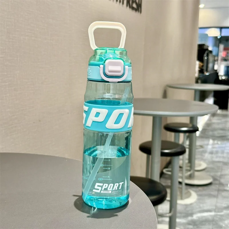 مقبض زجاجة مياه رياضية 650 مل مع زجاجة مياه بلاستيكية شفافة ذات سعة عالية وأدوات للشرب مانعة للتسرب #4