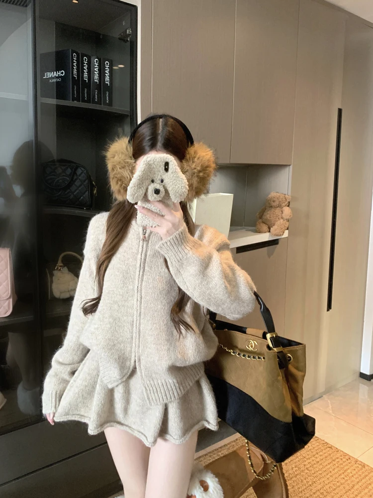 

Korean Style Soft Long Sleeve Knitted Sweater Coat And Half Skirt Women's Fashionable Two-Piece Set Spring New Arrival