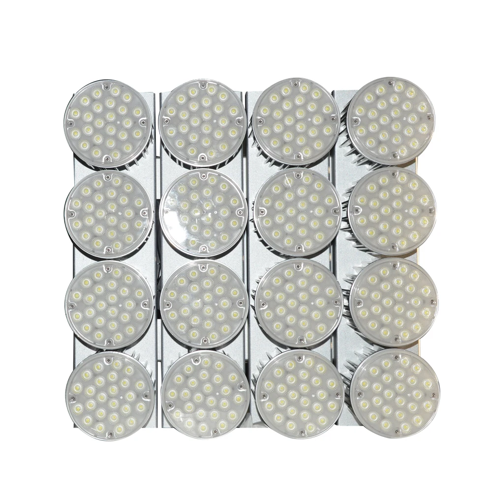 11.5-Year service life LED golf course lighting outdoor IP67 waterproof floodlight 800 watts, suitable for stadium lighting