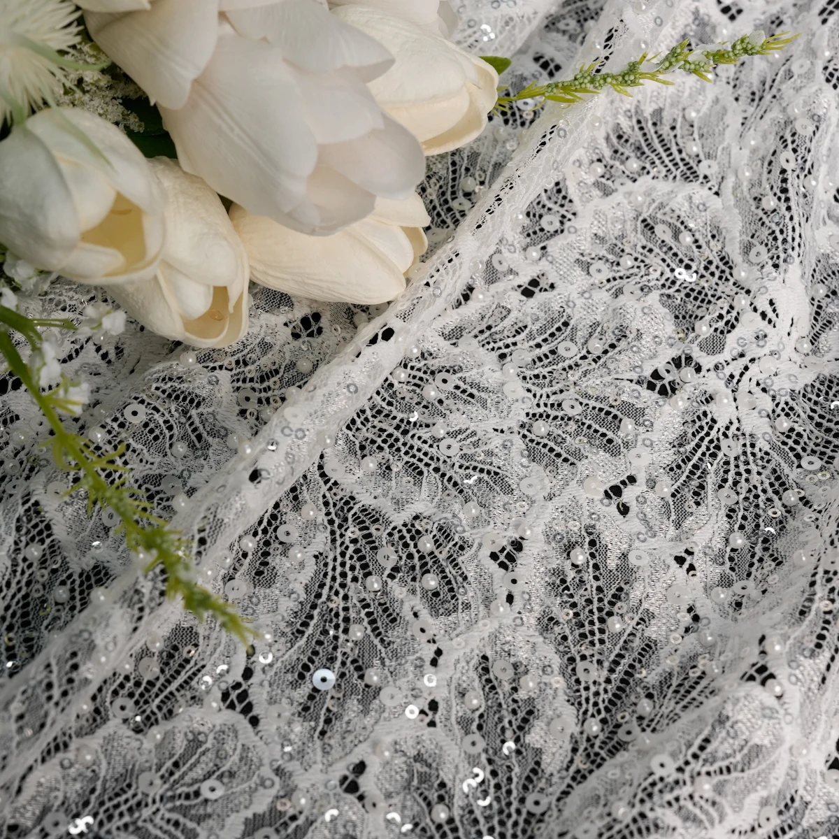 Luxury Beaded Lace Fabric Featuring Fashionable Floral Patterns, Create the Perfect Wedding Dress