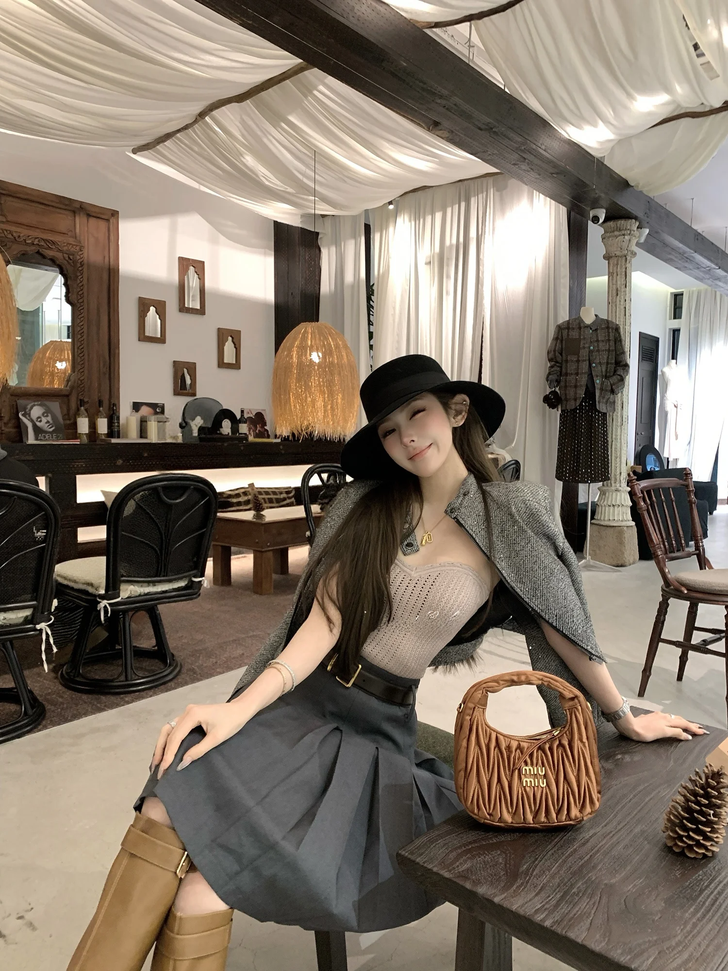 

Женская плиссированная юбка средней длины серии Miu, с высокой талией, А-силуэт, из полиэстера и других материалов, модель S.