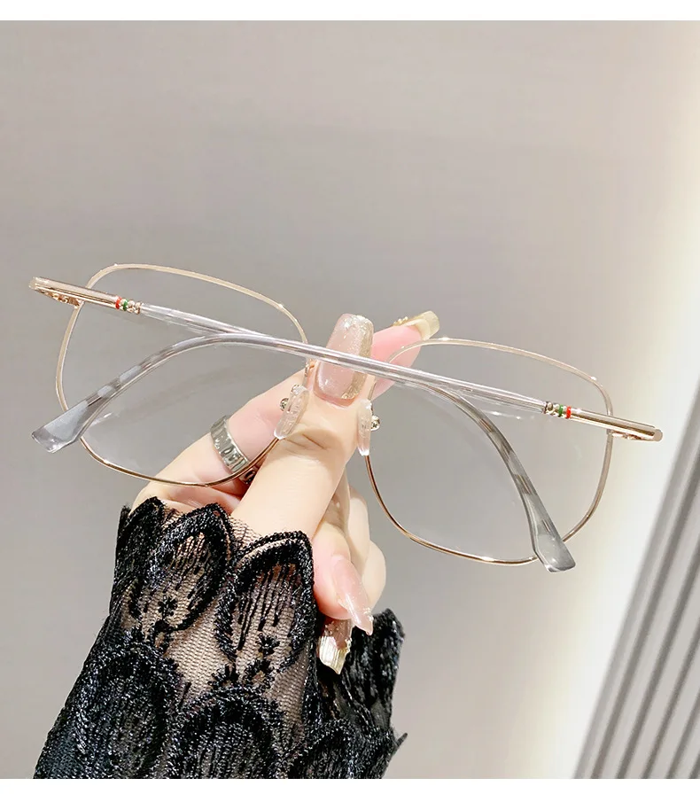 0,5 -0,75 -1,25 Photochrome Myopie-Brille, goldener Rahmen, Anti-Blaulicht-Schutz, Business-Brille mit flachem Licht, große Rahmenlinse – Detail 10