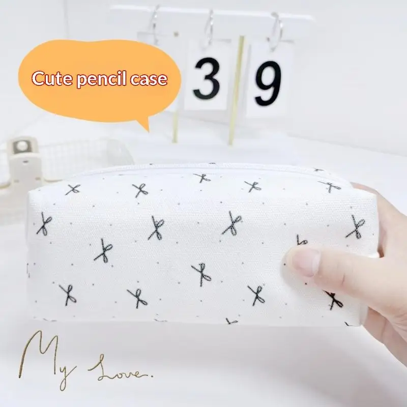 Stifteetui mit Polka-Dot-Muster, großes Fassungsvermögen, weiche Haptik, Stifttasche, Schreibwaren-Organizer, ideal für den Schulanfang, 1 Stück. – Detail 6