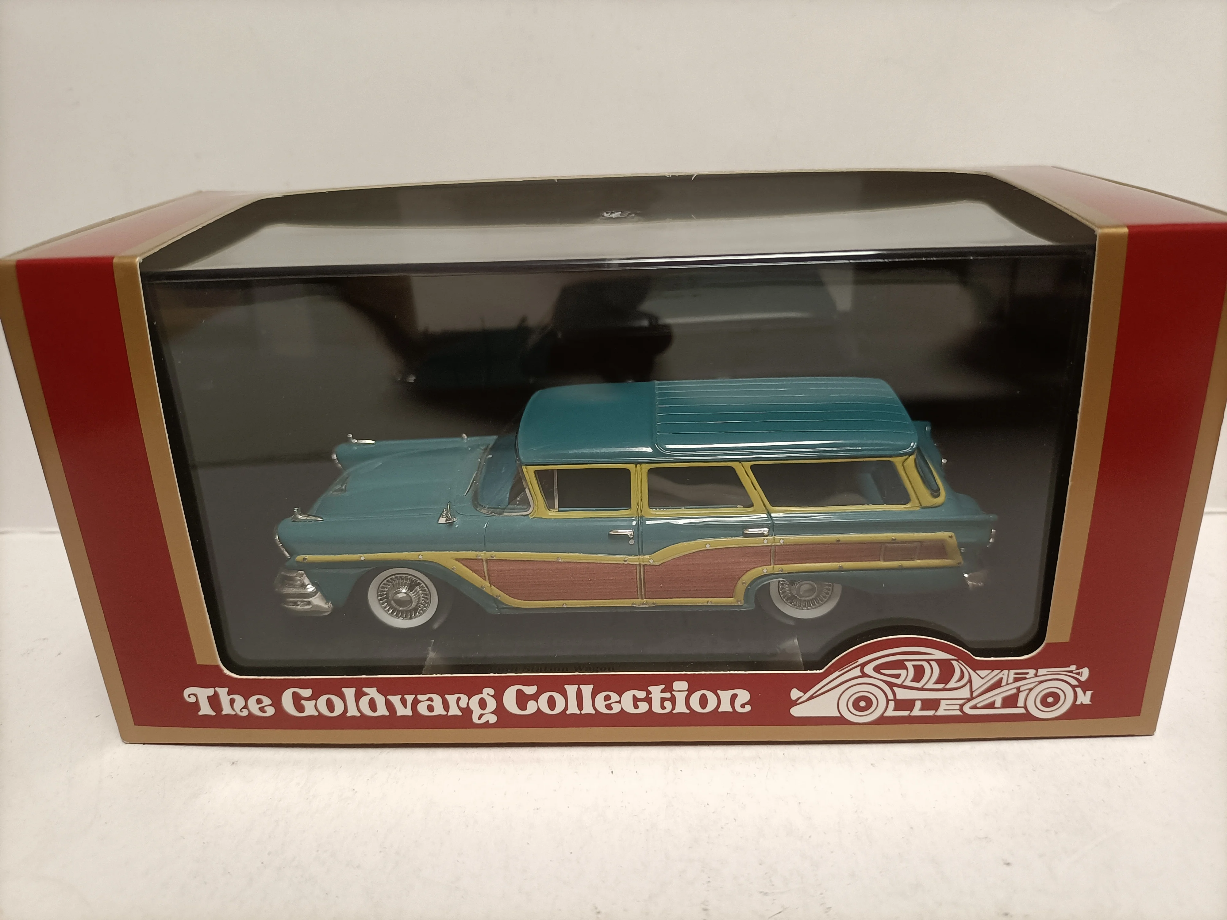 Goldvarg 1:43 Country Station 1958 Simulation Limited Edition Resin Metal Static Car Model Toy Gift