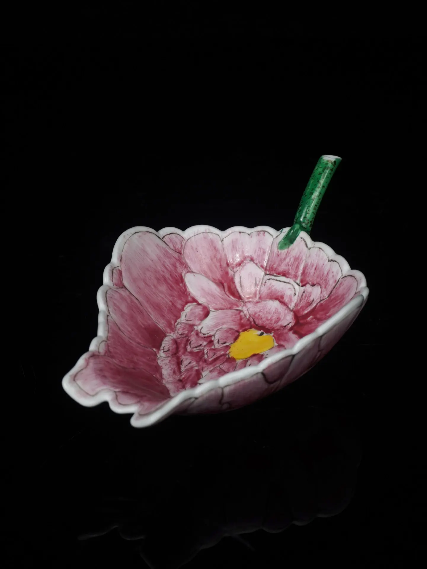 Chinese style merchandise hand painted pastel lotus straw cup drinking cup
