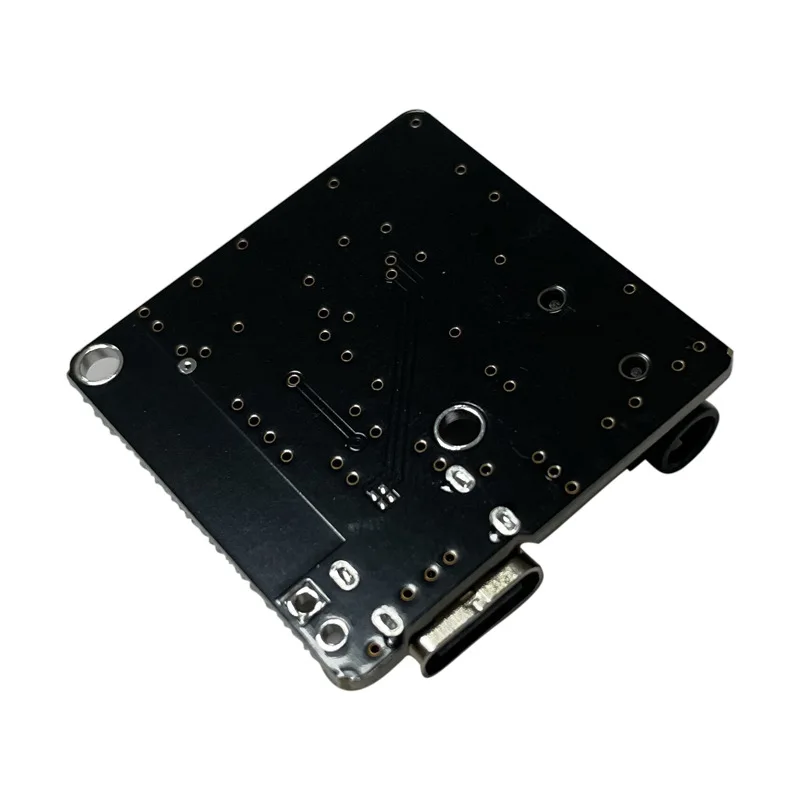 DIY Moduł odbiornika audio Bluetooth Typ-C Bezprzewodowe bezstratne głośniki montowane w pojeździe Moduł wzmacniacza Bluetooth 5.0