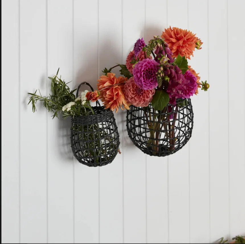 Retro Wall Hang Basket Small Flower Basket Kitchen Utensils Hang Basket Nordic Vine Woven Kitchen Ginger Garlic Storage Basket