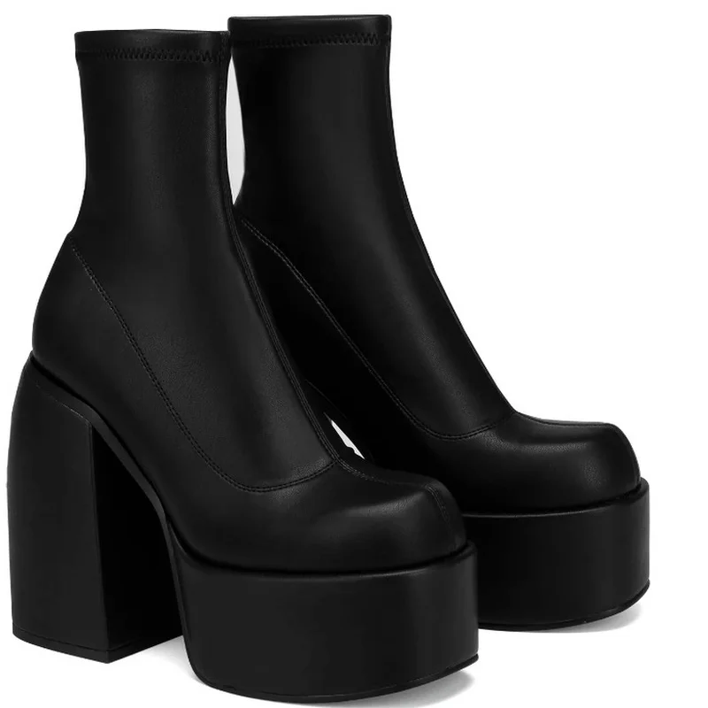 2023 Winter High Heel Woman Boots Devil Punk Platform Shoes Plus Size  Head Side Zipper Fashion Side Zipper Solid Low Boots