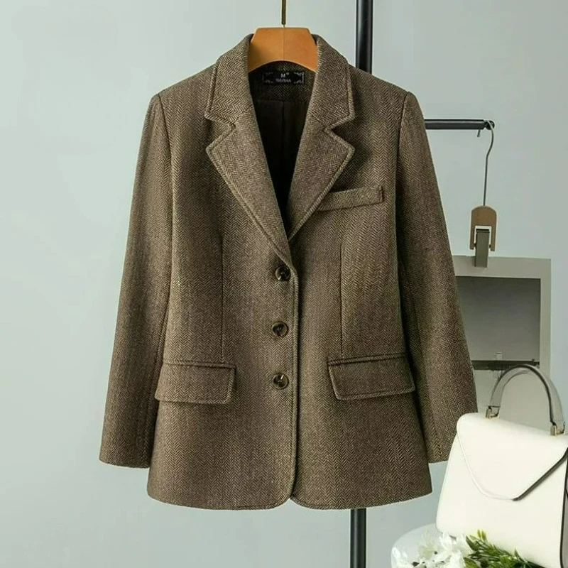 

Coffee-colored Woolen Suit Jacket for Women Autumn Winter 2026 New Style Thickened Casual Petite Wool Suit with Sophistication