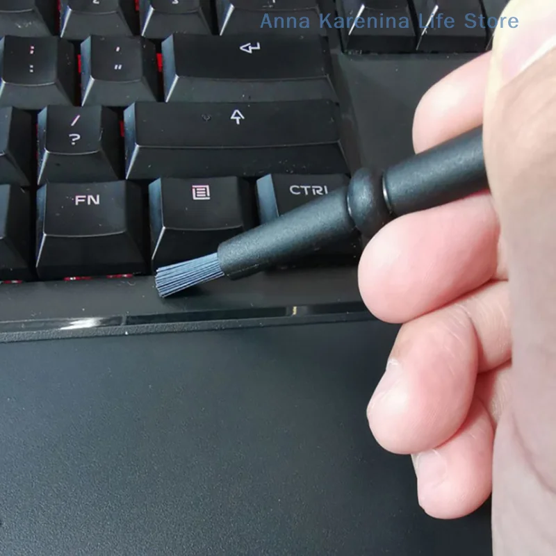 6 pezzi piccoli accessori portatili antistatici per la pulizia delle spazzole per la polvere del telefono del computer