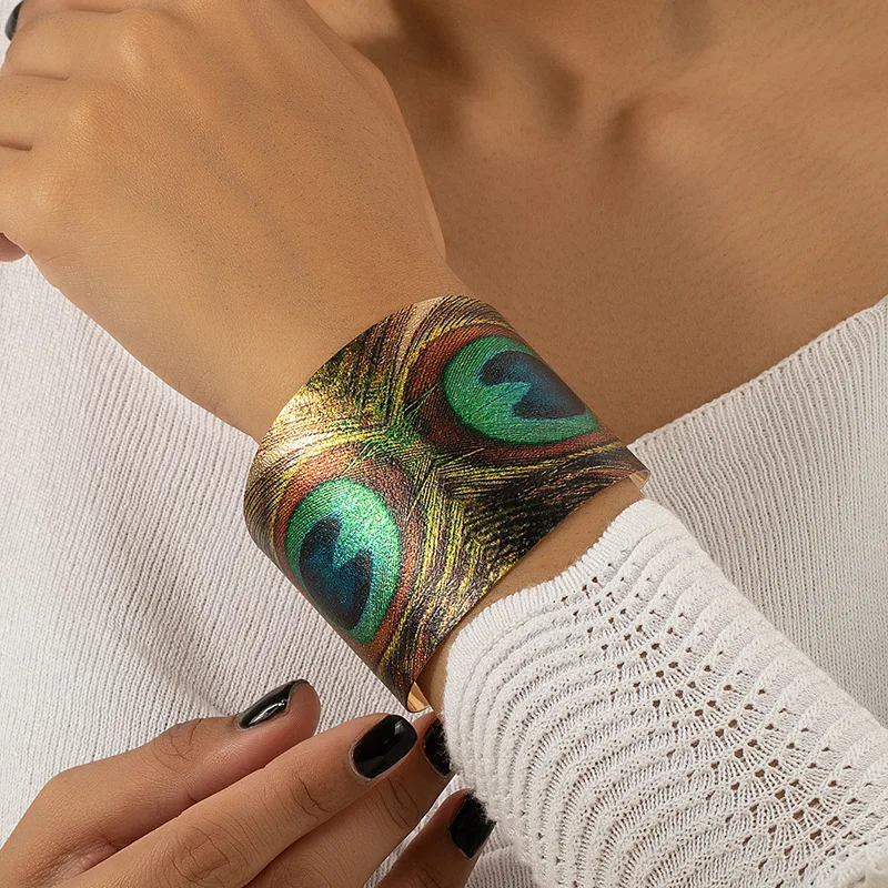 Retro Peacock Feather Cuff  Open Bracelet For Women Geometric Bangles Holiday Party Gift Fashion Jewelry Ear Accessories BB007