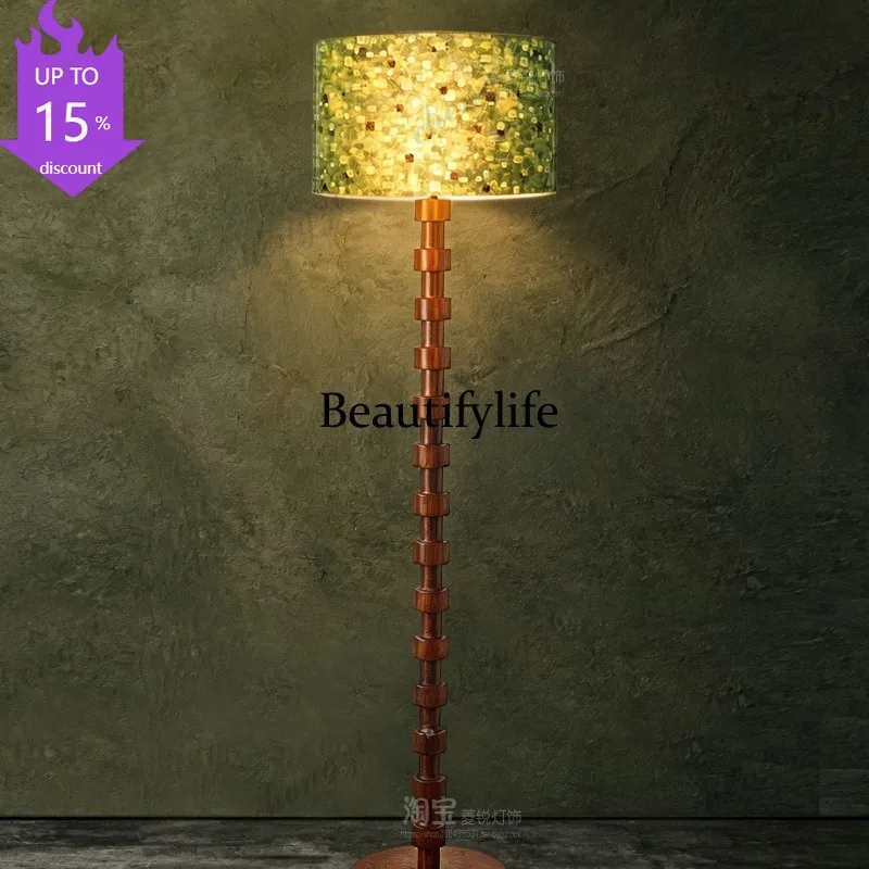 EE New solid wood bedroom, living room, high value medium and ancient style retro atmosphere sofa Klimt floor lamp
