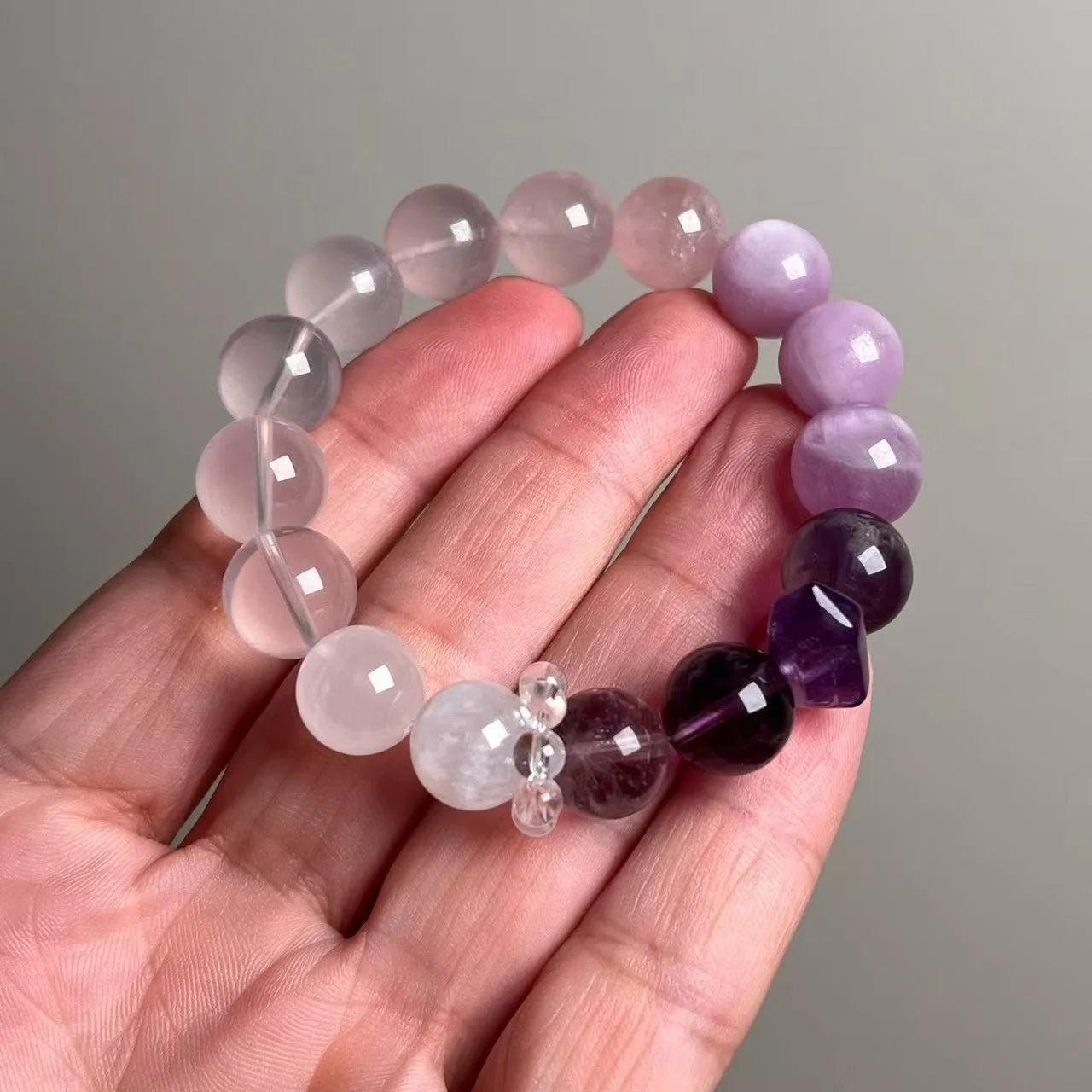 

Natural Amethyst White Crystal Bracelet, Women's Light Luxury Fashion Bracelet, Niche Design