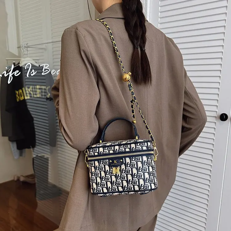 

Элегантная кожаная сумка-шоппер класса люкс для женщин: высококачественная, минималистичная, уникальная, модная, через плечо, для отдыха и повседневного использования