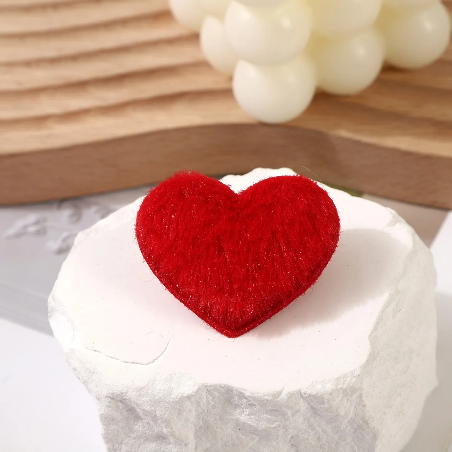40 Stück 4,5x3,8 cm Flauschige Filz-Herz-Applikationen für DIY Haarspangen-Zubehör, Kleidung, Kopfbedeckungen, Taschendekoration, Patches – Detail 9