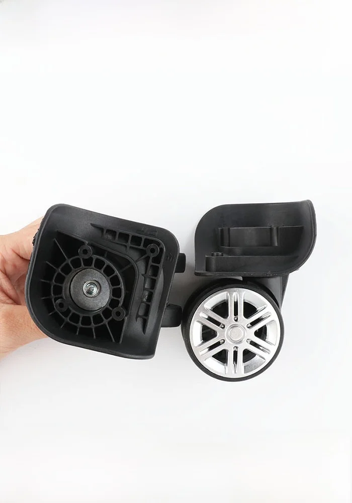 Silent Universal Wh…