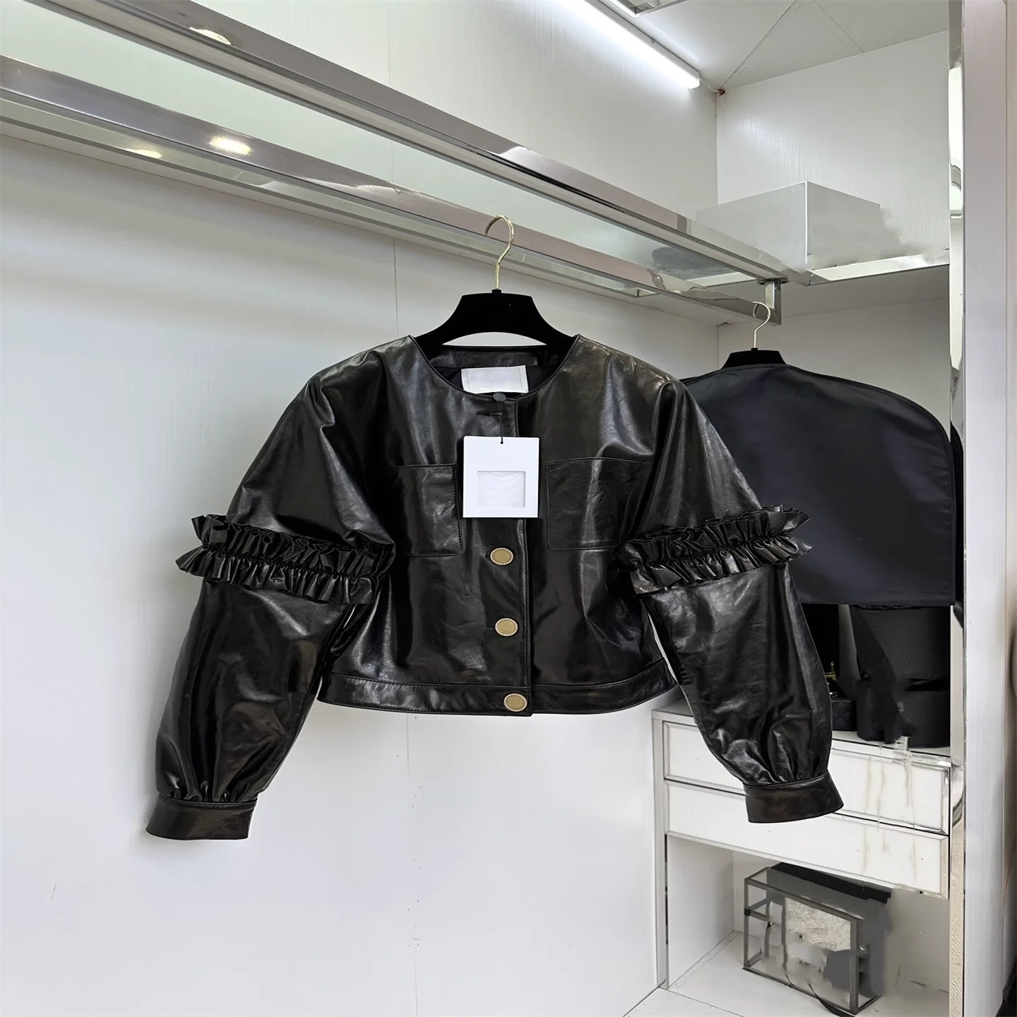 

High Quality Spring Autumn Leather Jacket Fashion Ladies Sheepskin Black Jacket Elegant Women's Shinny Coat With Ruffles