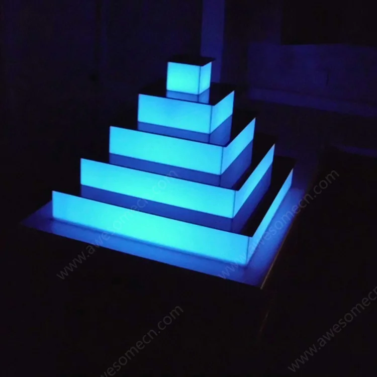 Led Illuminated 3 Level Acrylic Perspex Pyramid (Bb104)