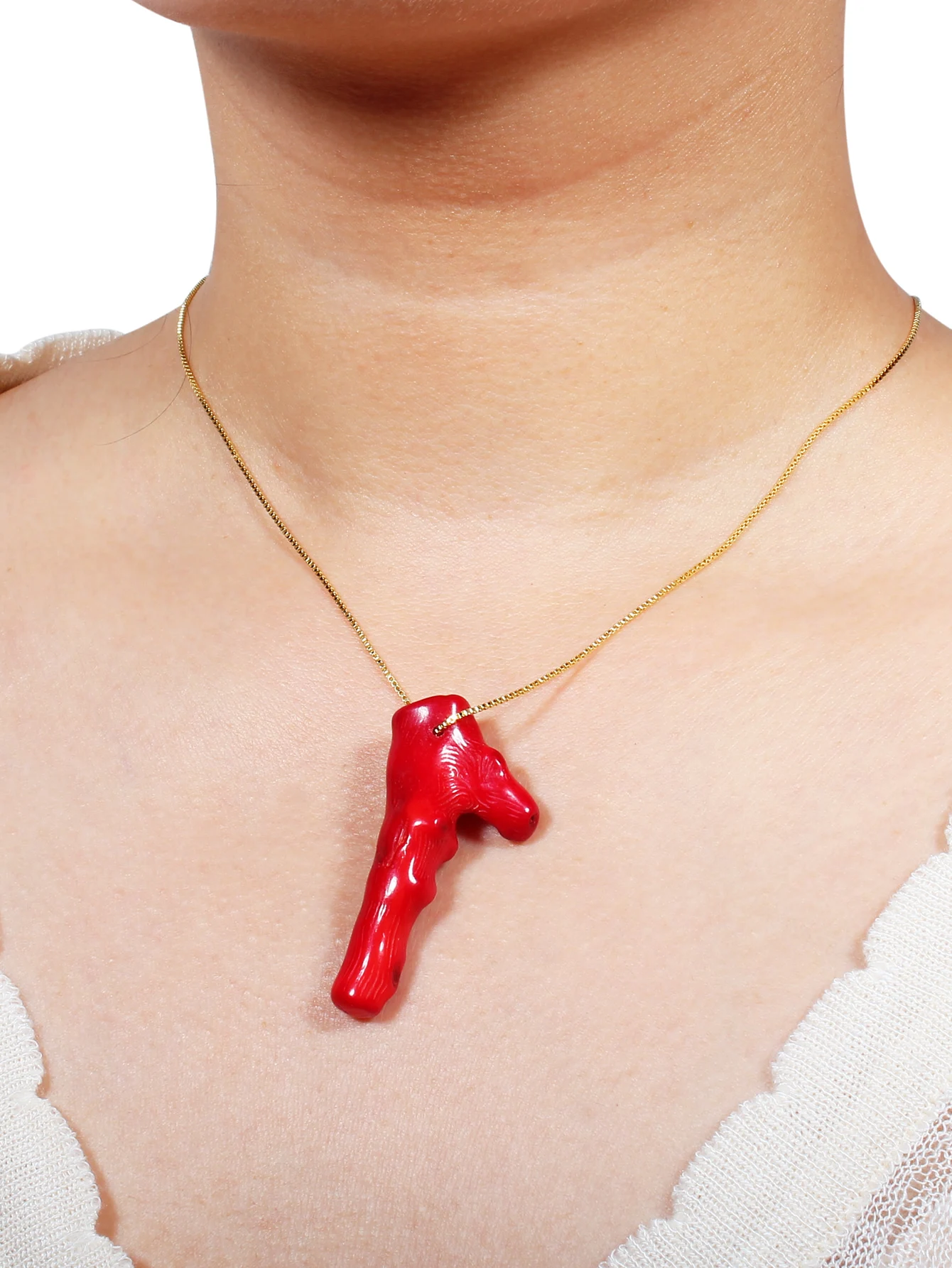 

Beautiful red coral branch necklace, random style, stainless steel copper chain, length approximately 42CM