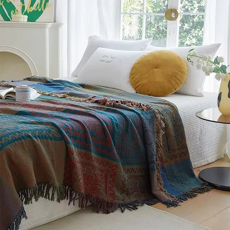 Bohemian Jacquard Tassel Multi-functional Throw Blanket  Vintage Ethnic Pattern Fringe Bed Blanket Wall Hanging Decor for Home