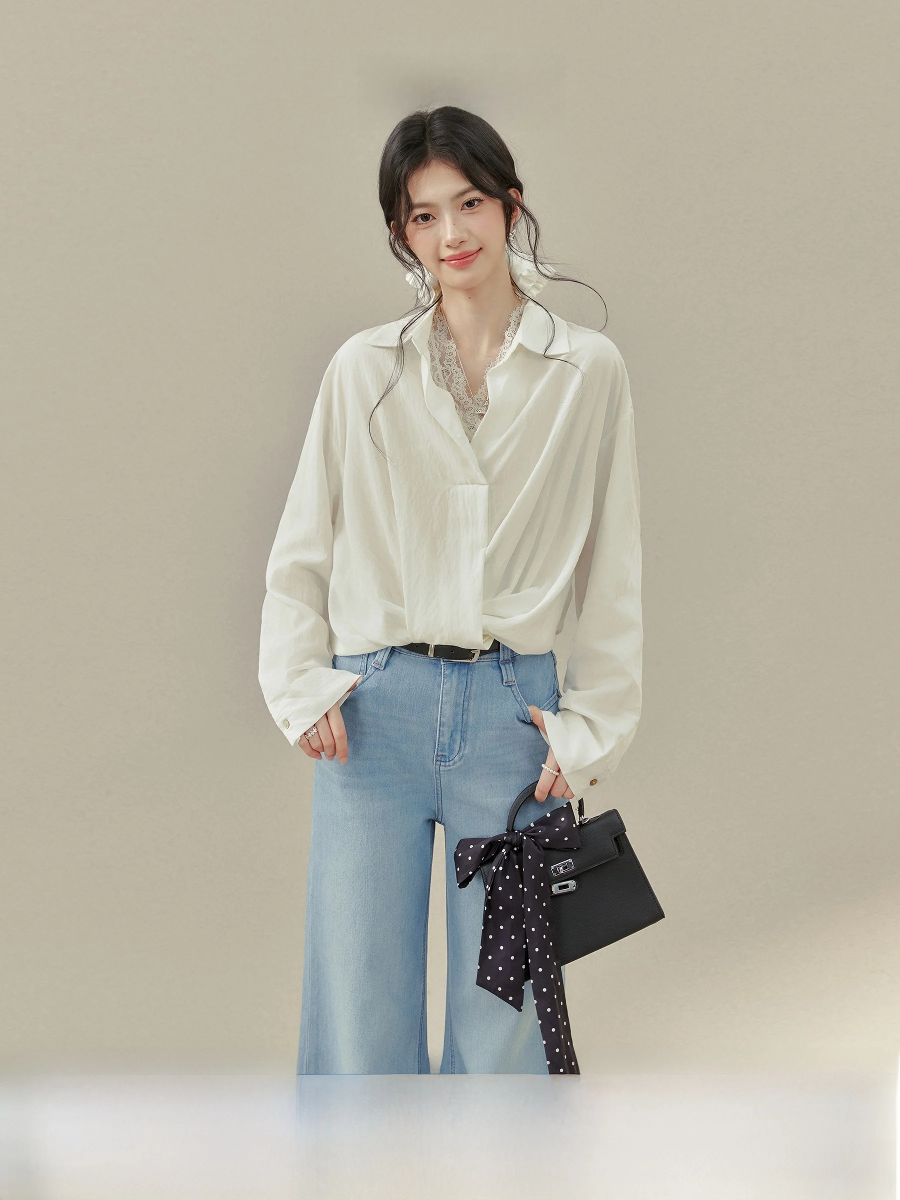 

Женская белая рубашка с длинным рукавом, повседневная, прямого кроя, из хлопка, весна 2026, новый дизайн