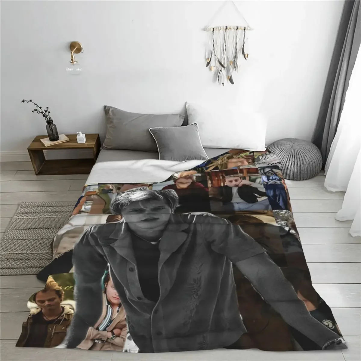 Rudy Pankow Actor Flannel Blanket Fashion Throw Blankets for Home 150*125cm