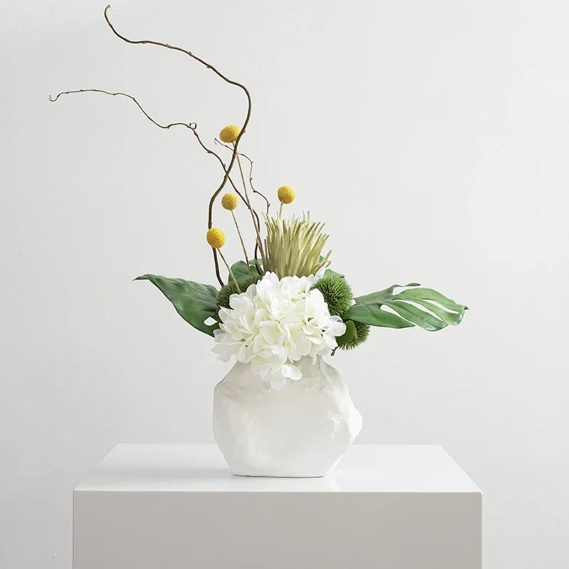 Simple modern artificial floral ornaments, living room coffee table, flower negotiation table, decoration fake flowers