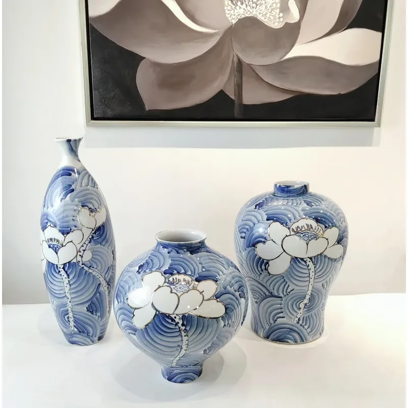 for Antique Hand Painted Blue and White Gold Porcelain Vase Chinese Style Living Room Decor Hydroponic Flower Arrangement