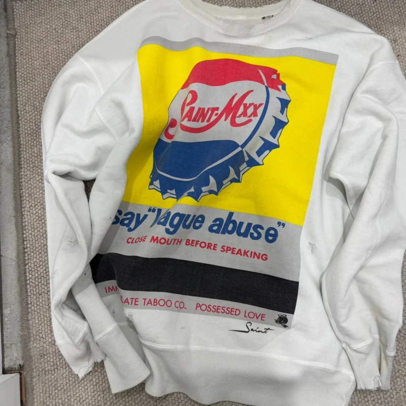 FW25 غطاء زجاجة مطبوعة سانت هوديي للرجال والنساء أزياء ريترو خمر المتعثرة جولة الرقبة السترة #1