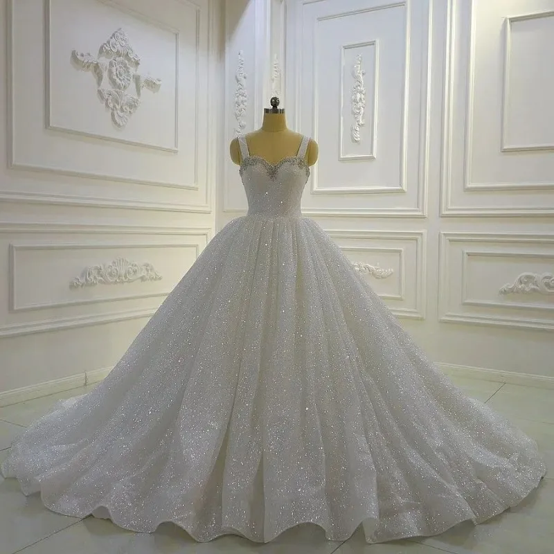 

Sexy Crystal Sweetheart Shiny Ball Gown Wedding Dress 2024 Exquisite Sparkly Sleeveless Court Train Princess Bridal Gown