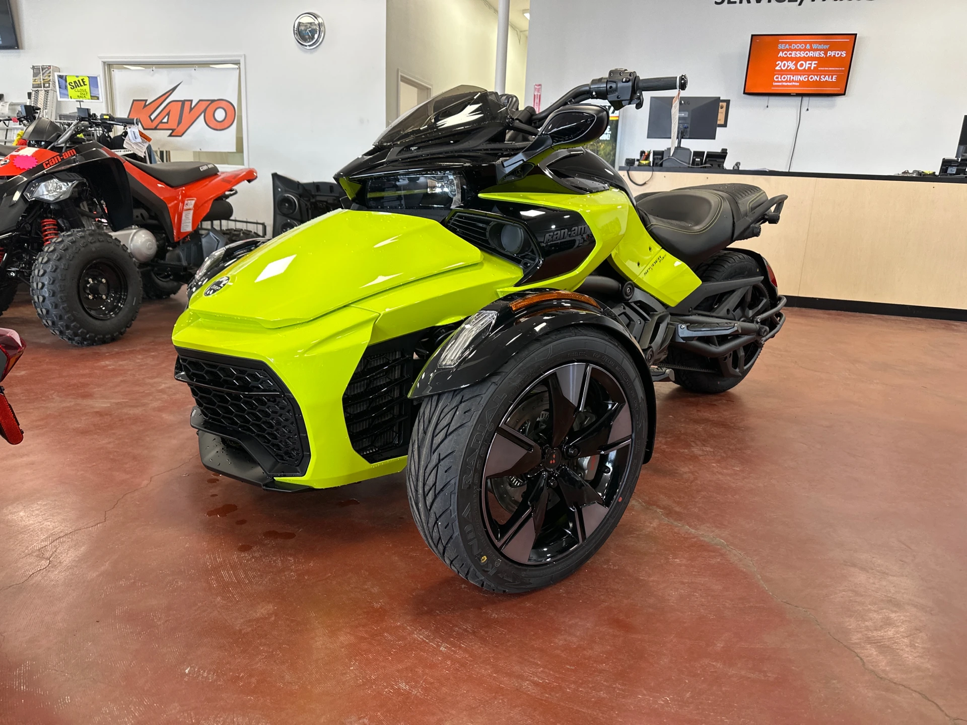 

Новая специальная серия Can-Am Spyder F3-S
