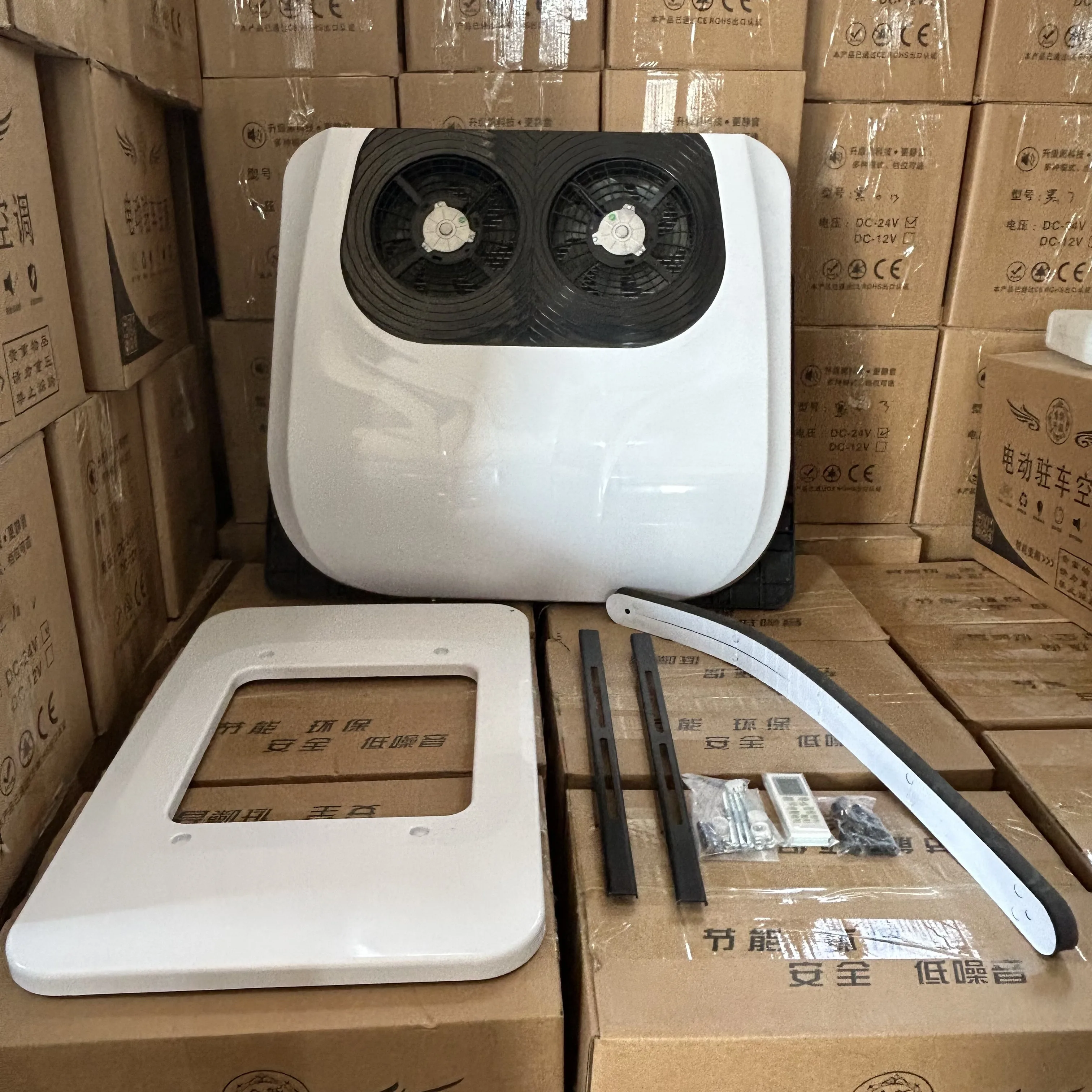 

Dual Fan Roof Mounted Integrated Roof Parking Air Conditioner For Truck RV 24V