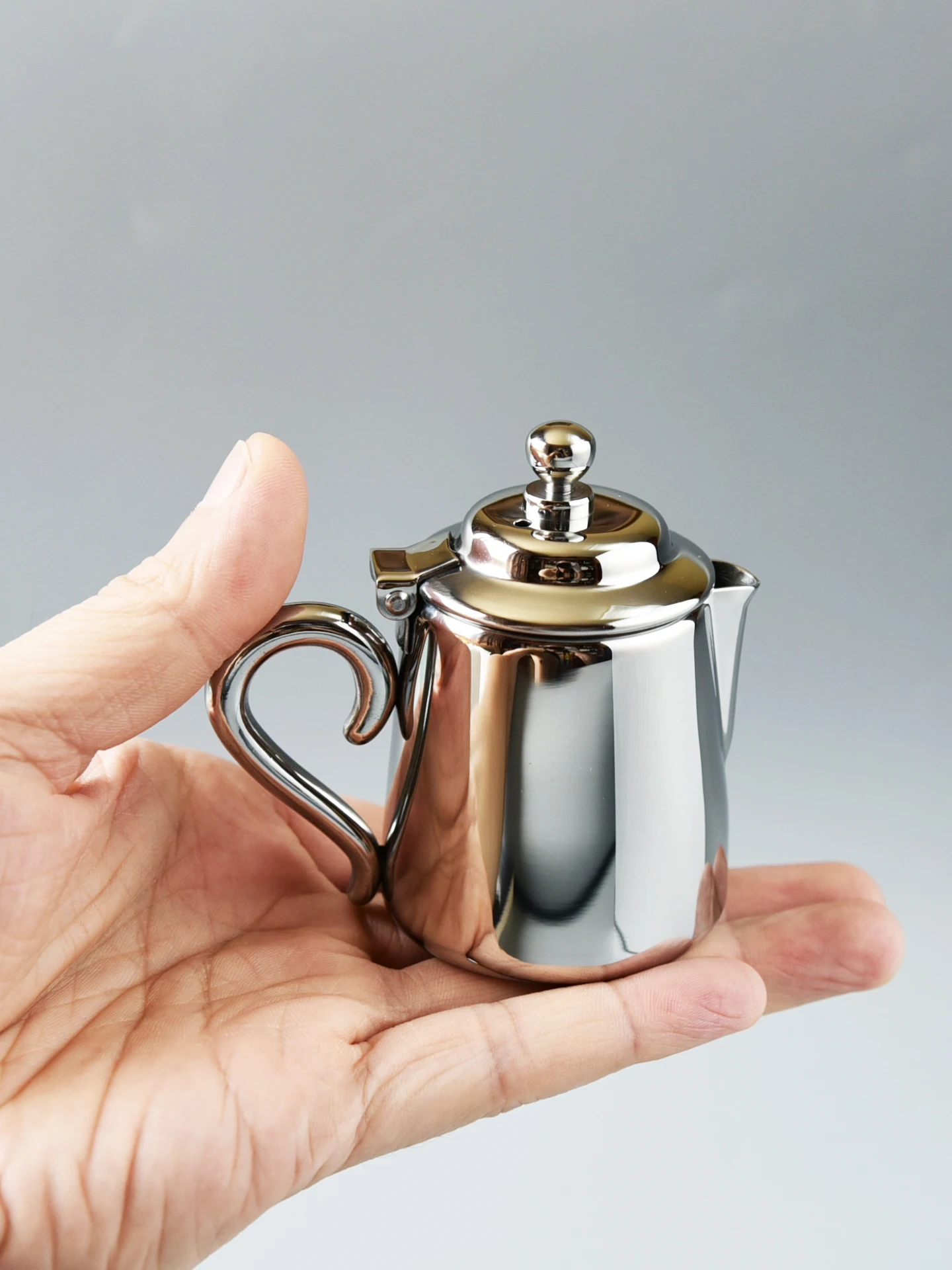 

European Sle Stainl Steel Milk Cup YUKIWA Coffee ing Tools Small Milk Pot Restaurant Quali