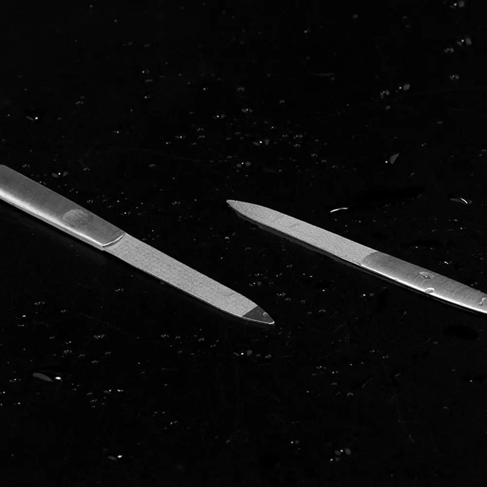 

4Pcs Compact Stainless Steel Nail File Set Lightweight Manicure Tools for Smooth Edge and Dead Skin Removal Sturdy Nail Files