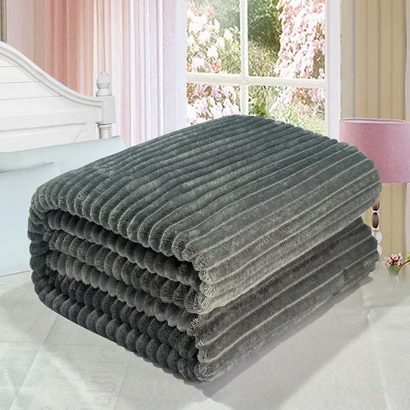 High Weight Vertical Fleece Blanket Soft and Non Shedding Office Nap Blanket Fluffy and Durable Suitable for Multiple Scenarios