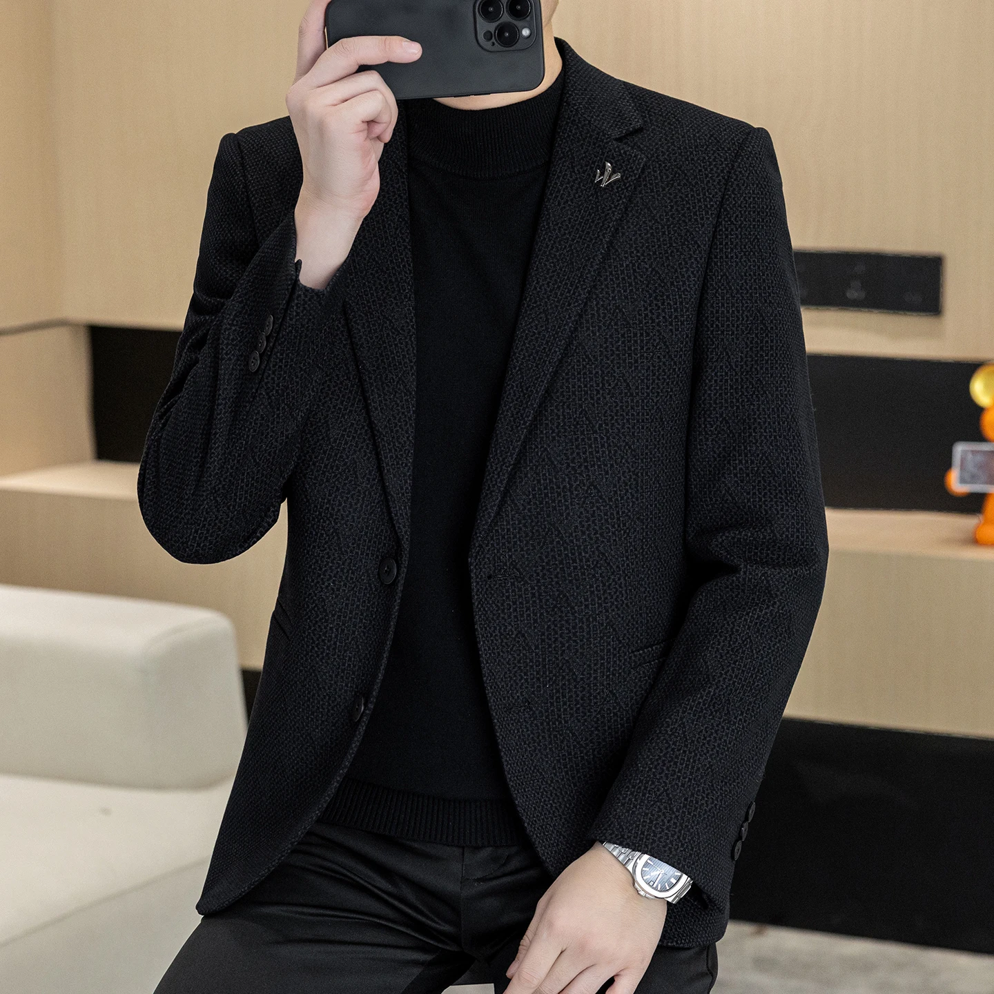 Autumn and winter new men's suits, two-button single-breasted jackets, men's casual business wear, formal wear, and men's suits