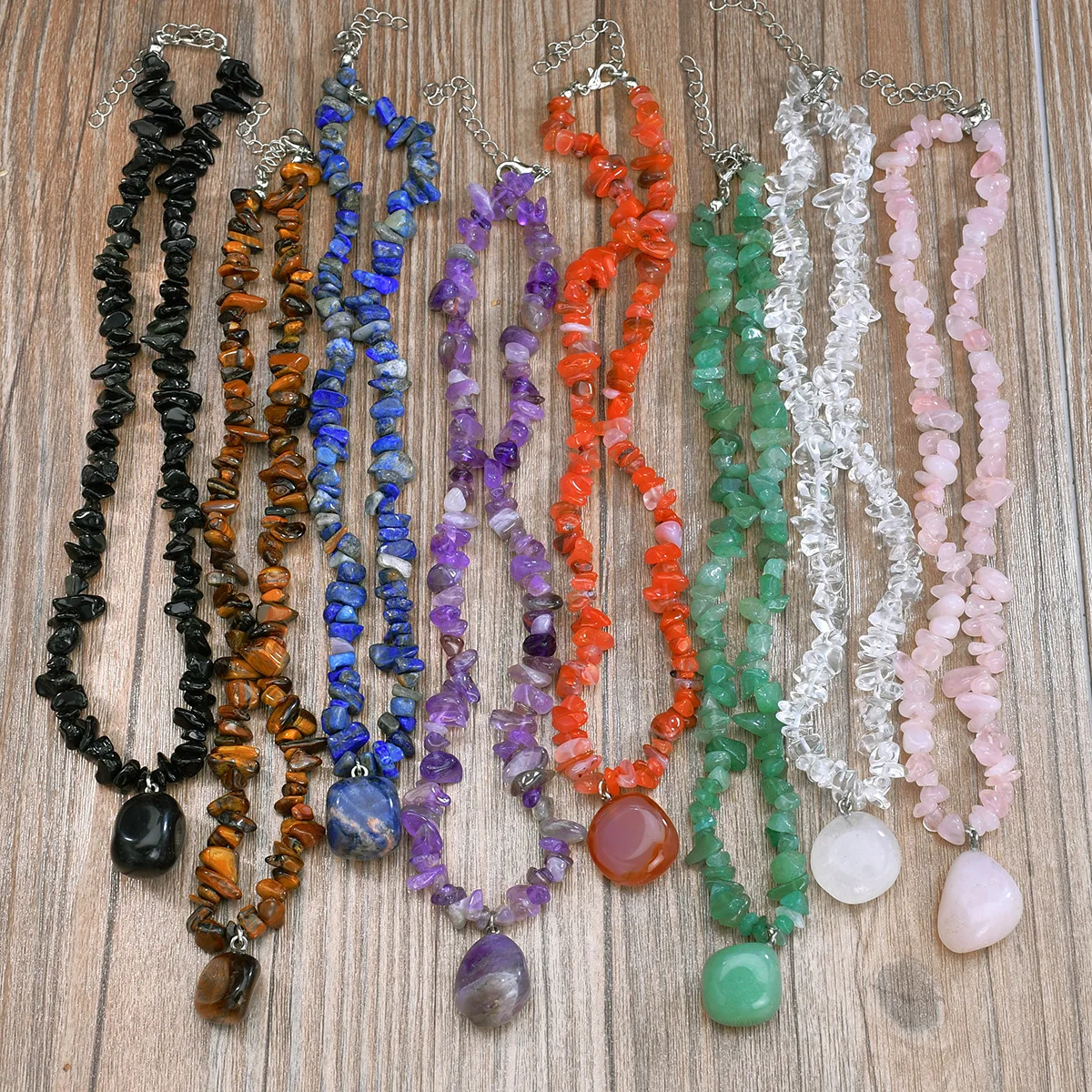 Natural Stone Pendant Boho Irregular Crystal Chip Amethyst Fluorite Rose Quartz Beads Necklace for Women Jewelry