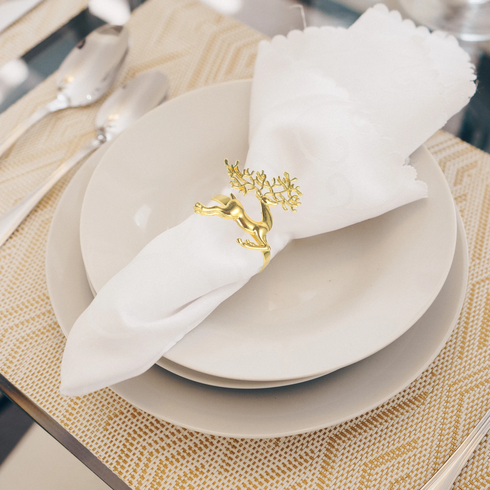 

6pcs Golden Elk Napkin Rings Christmas Decorative Buckles Metal Tableware Accessories Xmas Party Napkin Holders