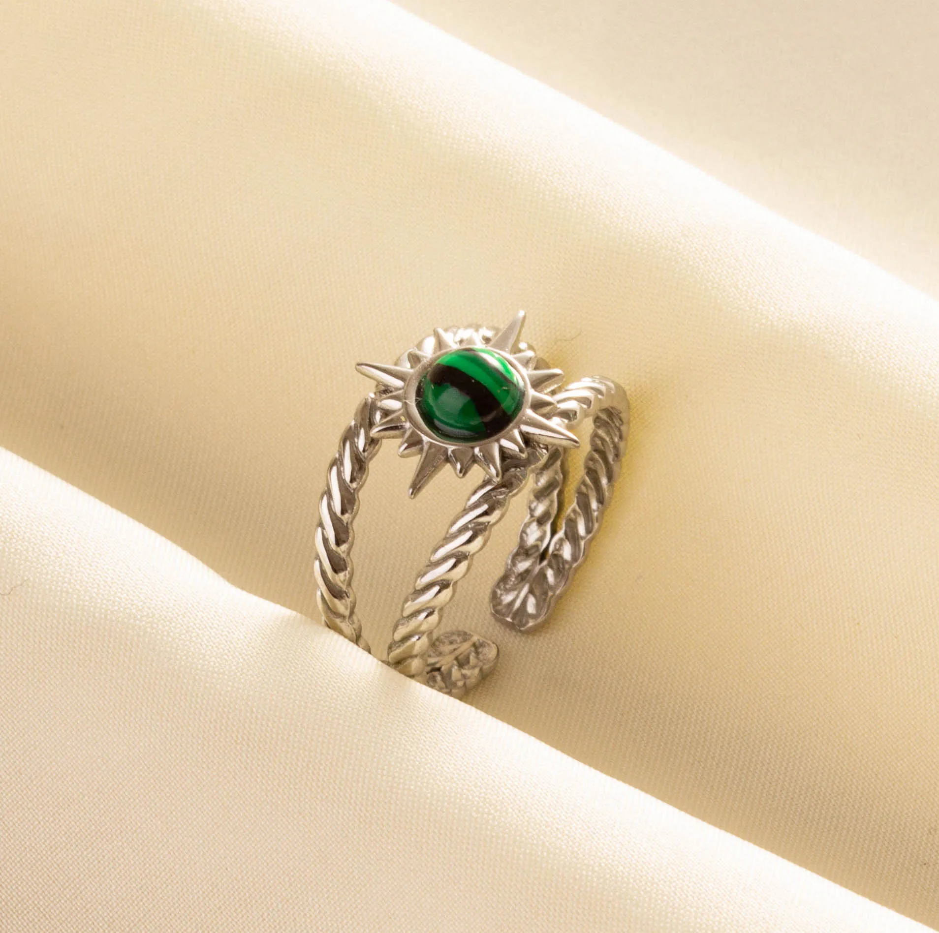 Retro Green Silver Color Opening Adjustable Ring Classic Pentagram Petal Sun National Ellipse Stainless Steel Rings Couple Gifts