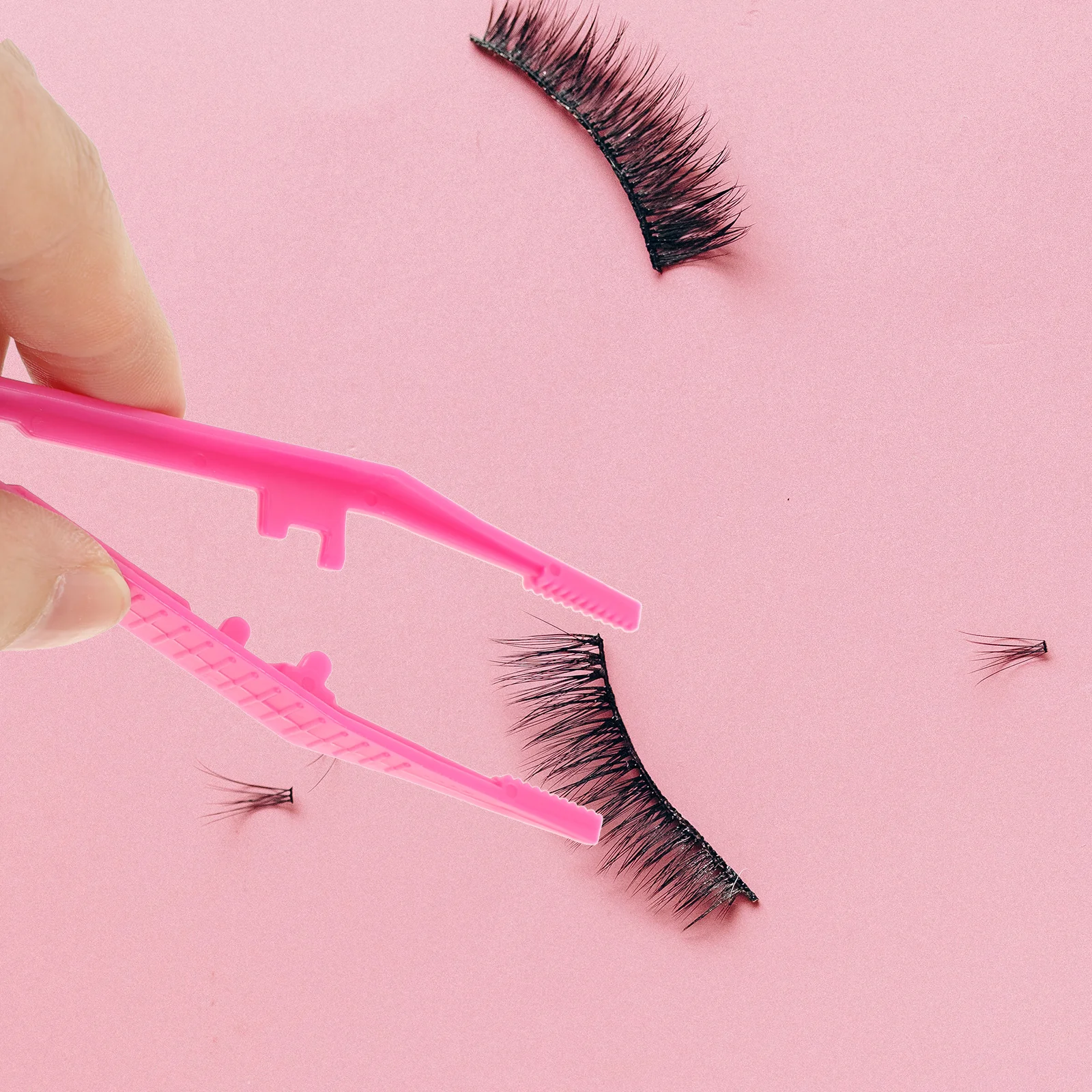 Pinzette per perline Piccoli strumenti usa e getta in plastica per la lavorazione delle ciglia Uso medico Colore casuale