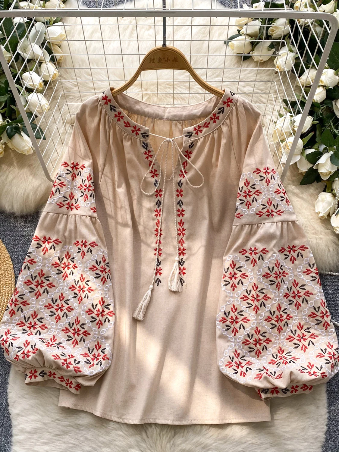 

Casual Loose Slim All-match Blouses Embroidery Tassels New Blusas Harajuku Ethnic Heavy French Style Shirt O Neck Lace Up