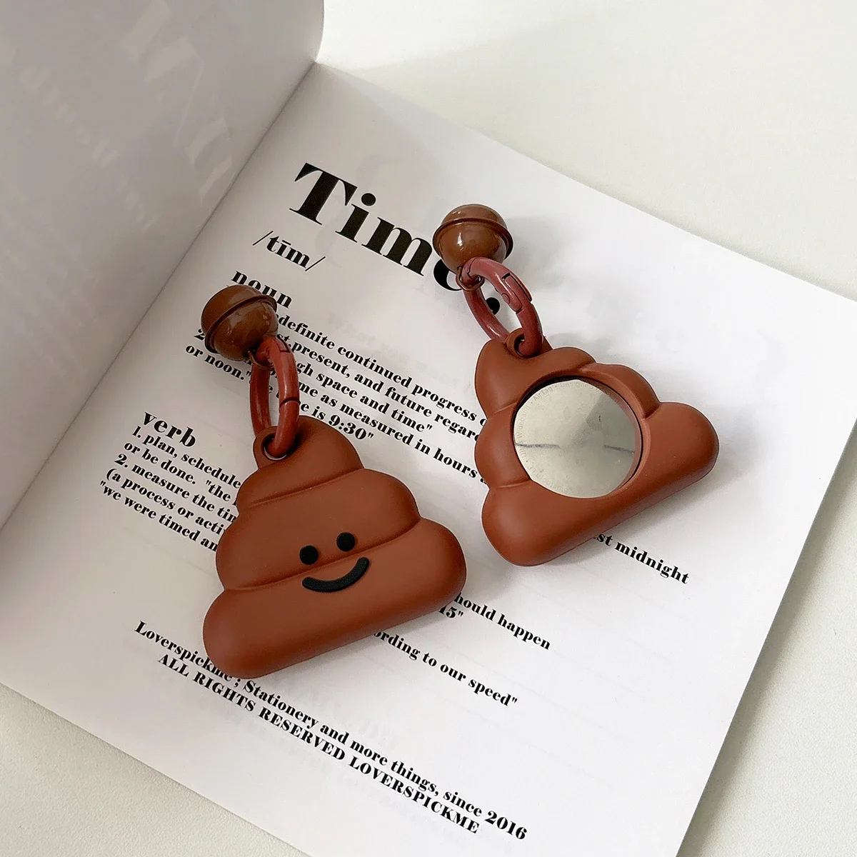 Spoof สตูลอึสําหรับ Apple Airtag สําหรับ AirTag Tracker เกราะป้องกันสําหรับ Air Tag