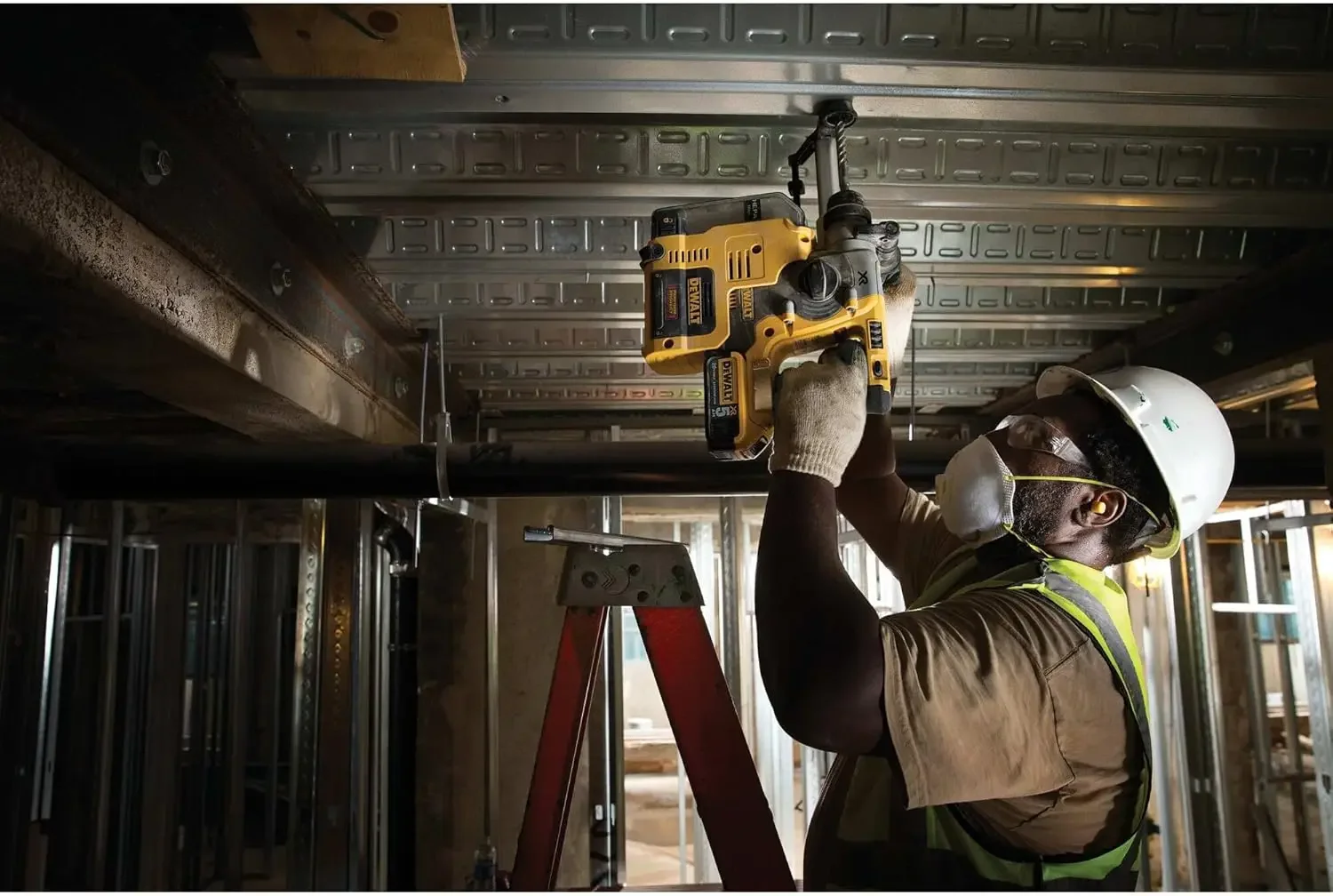 DEWALT 20V MAX SDS Rotary Hammer Drill, Cordless, 3 Application Modes, Bare Tool Only (DCH273B)